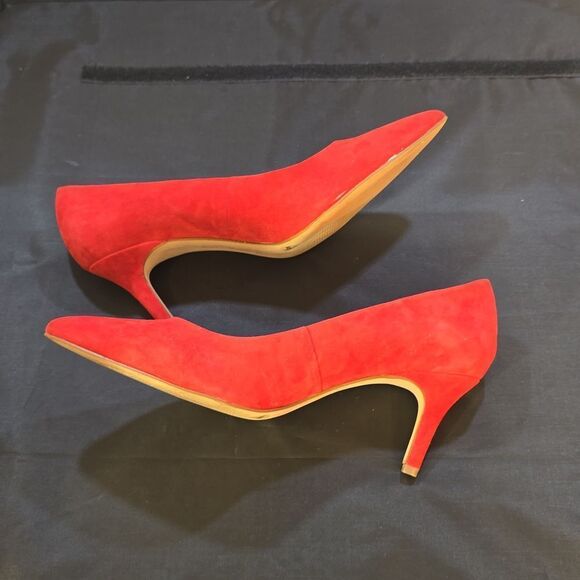 BRAND NEW ESSEX LANE SUEDE EL-DENY POINTED TOE LOW HEEL SLIP-ON PUMP - Picture 9 of 16